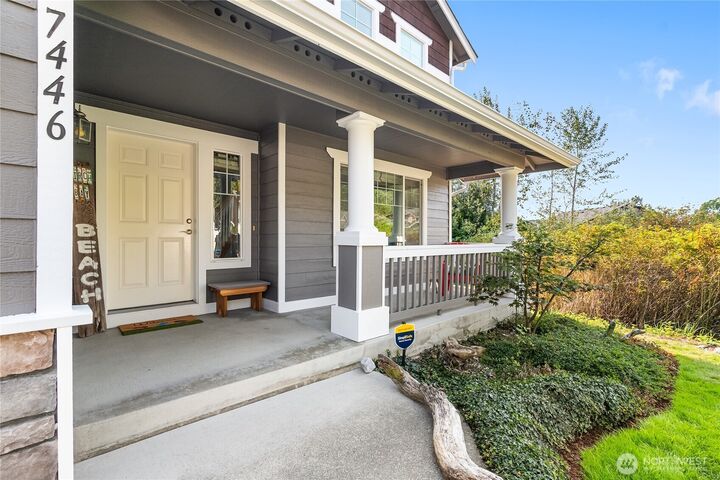 Property Photo:  7446  Seashell Way  WA 98230 