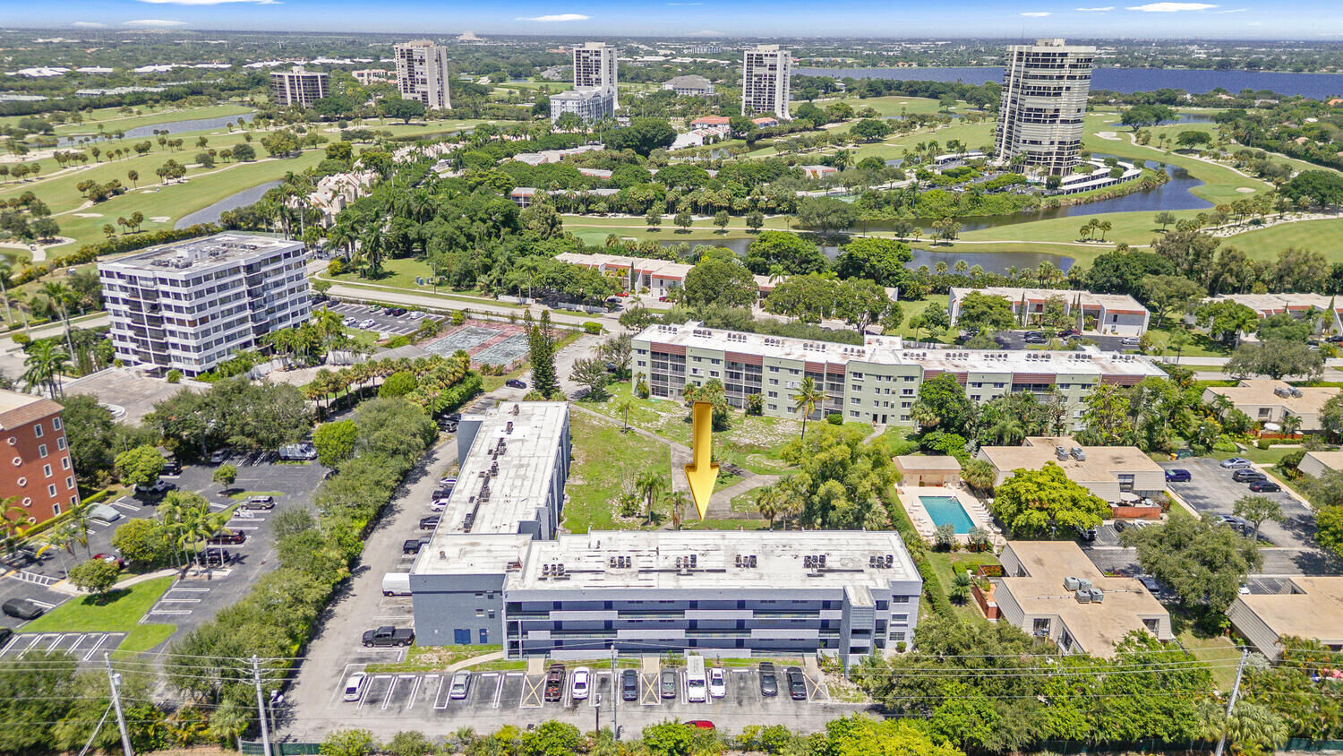 Property Photo:  1630 Embassy Drive 110  FL 33401 