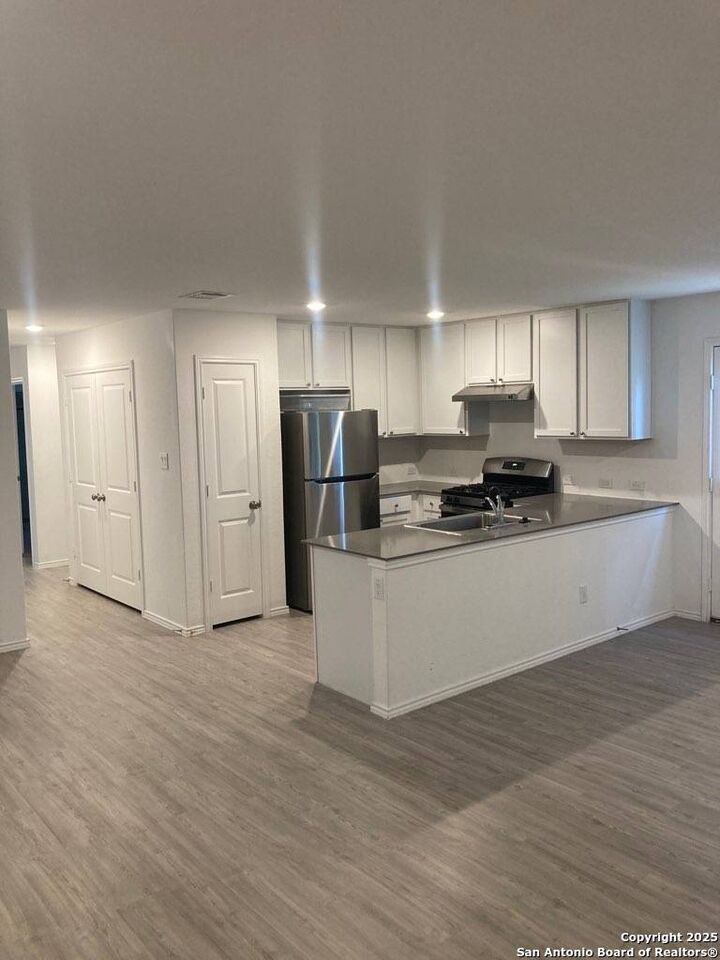 Property Photo: 7255 Duck Pond TX 78252