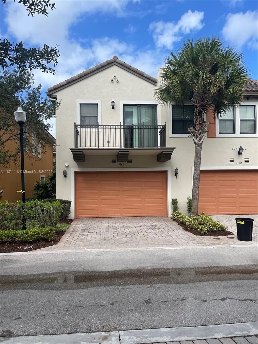 Property Photo:  12671 NW 32nd Pl 12671  FL 33323 