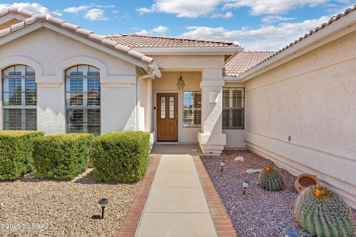 Property Photo: 64714 E Drifter Drive AZ 85739