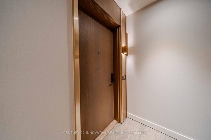 Property Photo: 9700 Ninth Line 619 ON L6B 1A8