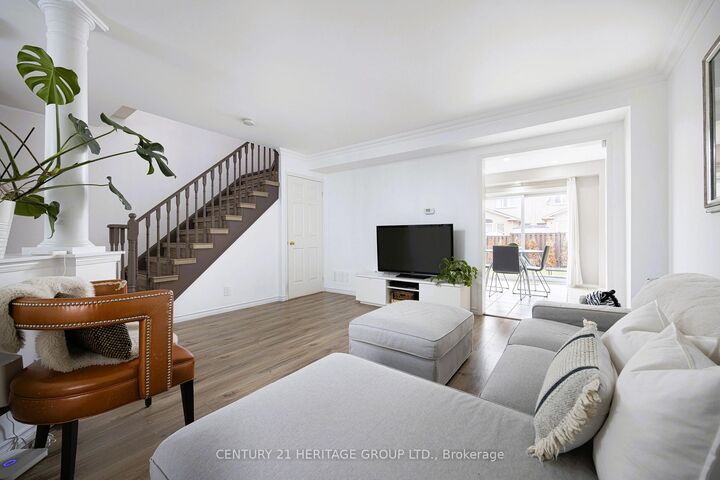 Property Photo:  3241 Apricot Street  ON L5N 8A8 