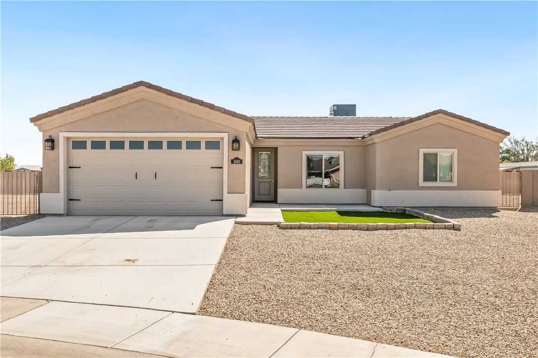 Property Photo: 1992 Roland Court AZ 86409