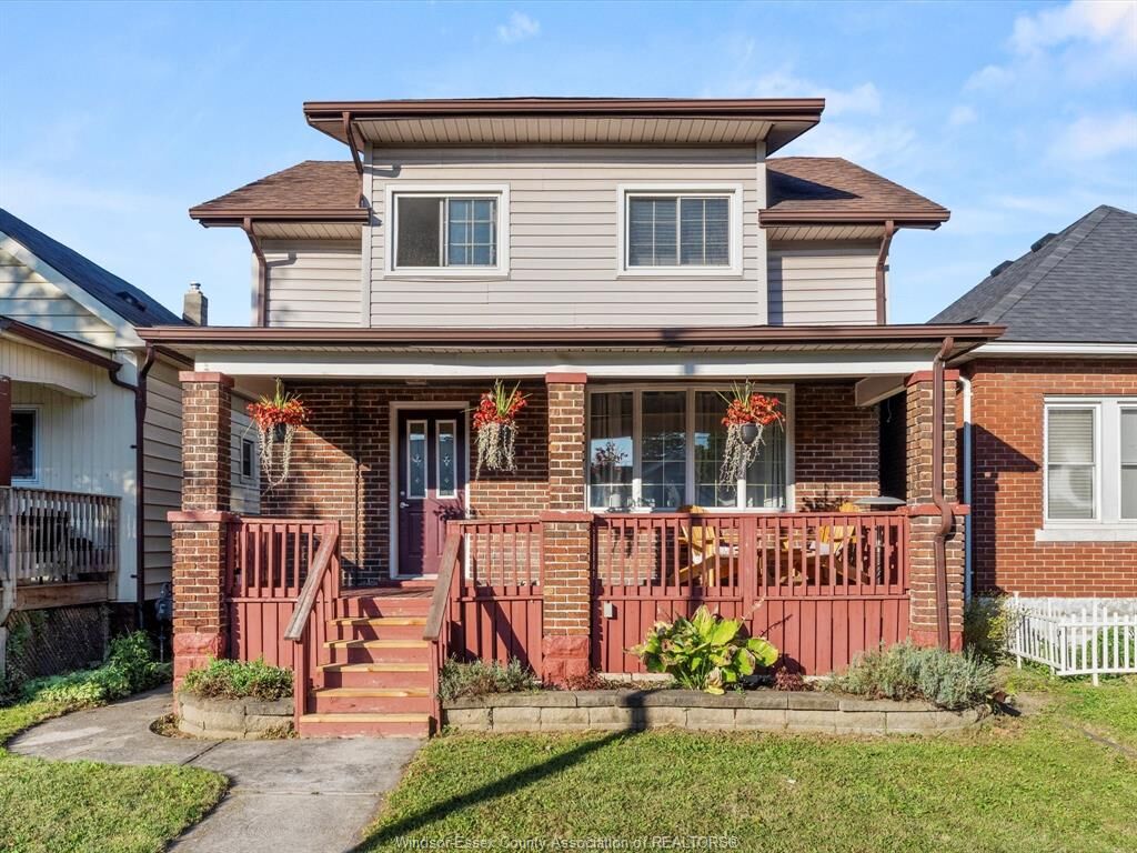 Property Photo: 1763 Lincoln ON N8W 2P6