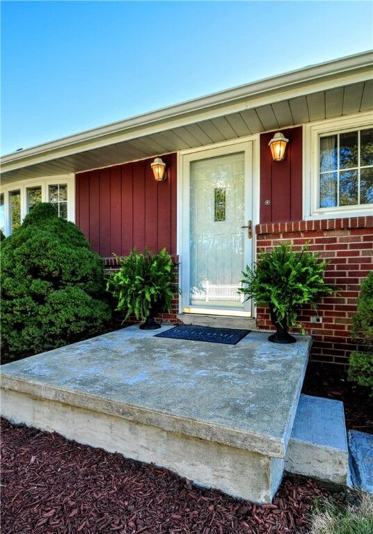 Property Photo:  1487 Smith Township State Rd  PA 15021 