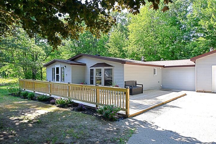 Property Photo: 308 Champlain Avenue MI 48629
