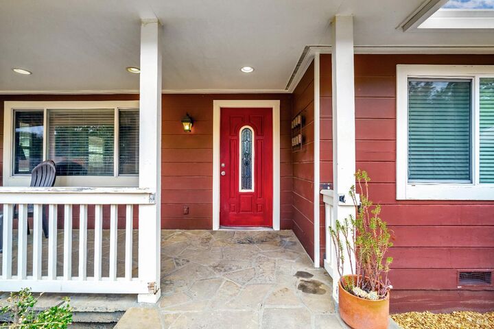 Property Photo:  746 Brittain Lane  CA 95407 