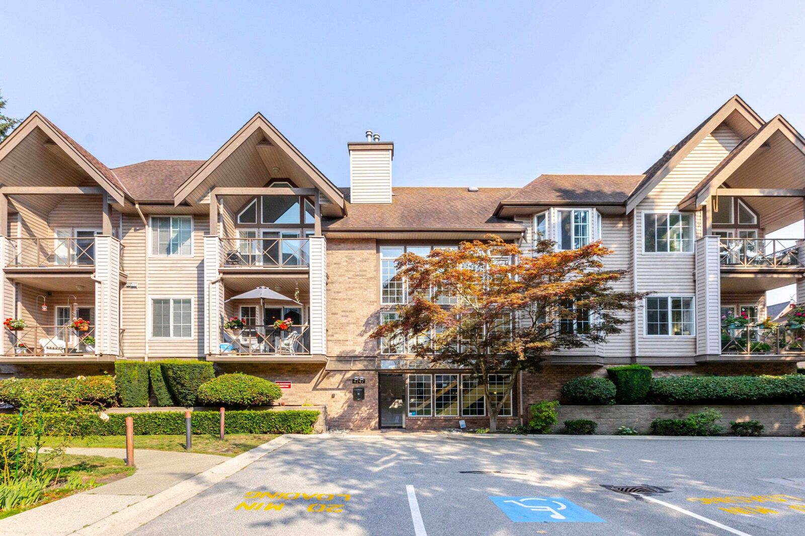 Property Photo: 4747 54A Street 205 BC V4K 2Z9
