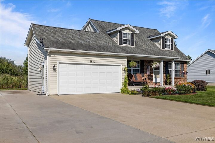Property Photo:  6980 Rebecca Drive  NY 14304 