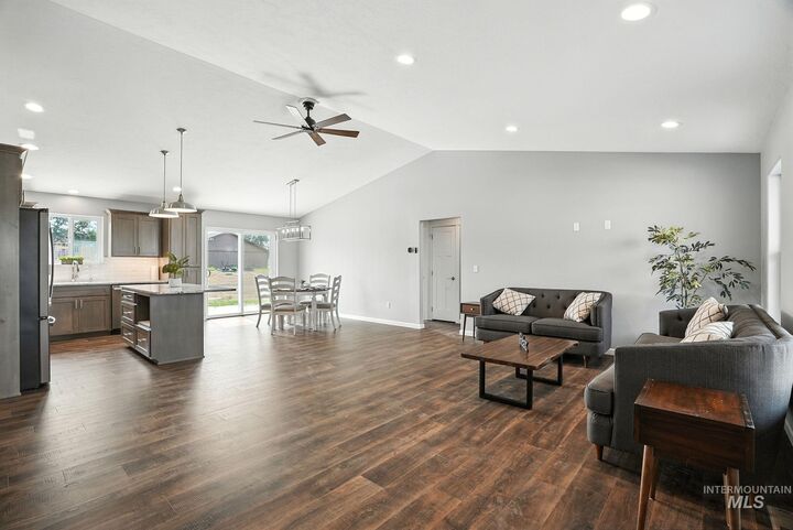 Property Photo:  344 Park Dr  ID 83501 