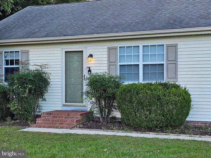 Property Photo:  26924 Black Horse Run  MD 21801 