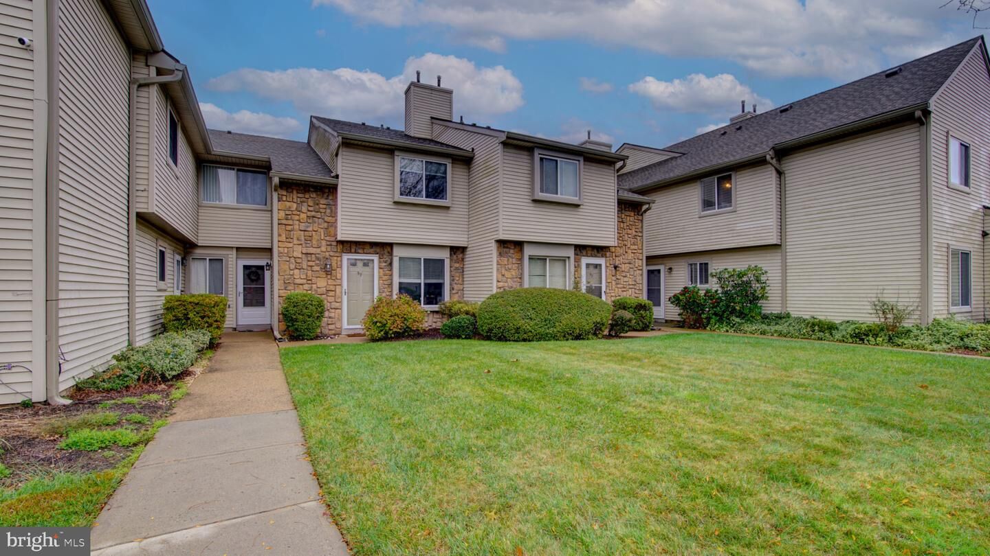 Property Photo: 58 Teal Court NJ 08520