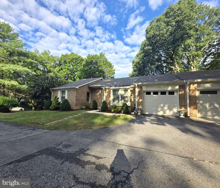 Property Photo: 1012 Mastline Drive MD 21401