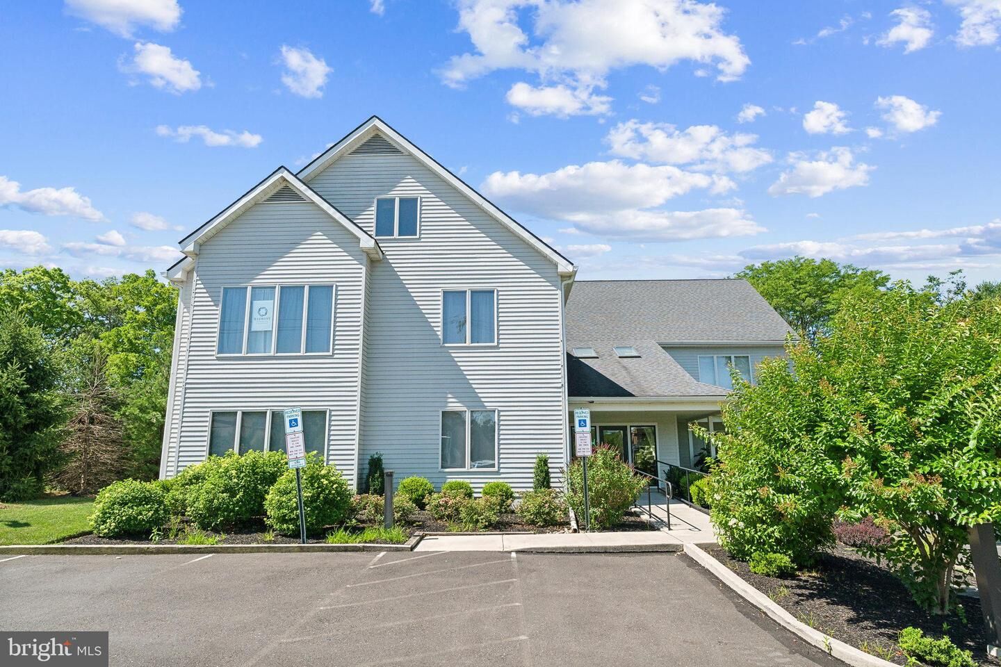 Property Photo: 904 Sumneytown Pike Unit 300 PA 19002