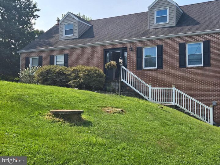 1120 William Penn Boulevard  Womelsdorf PA 19567 photo