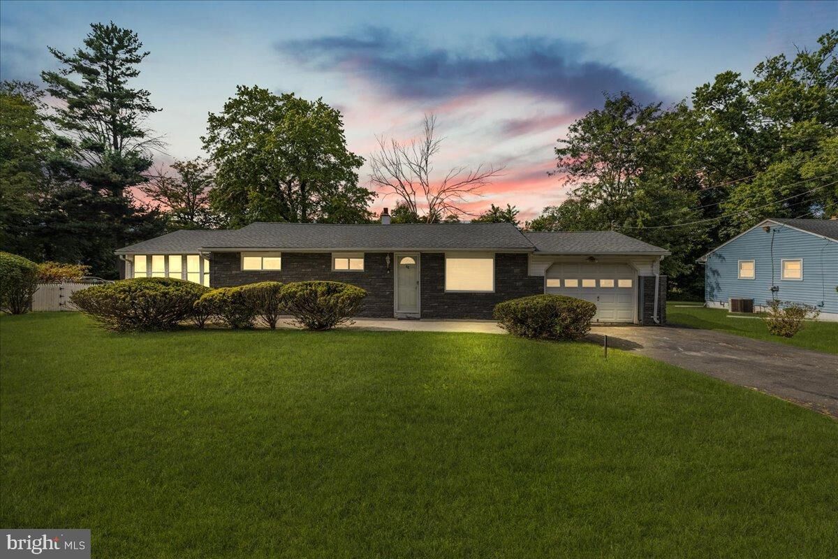 Property Photo:  40 Arden Avenue  NJ 08638 