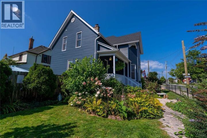 Property Photo: 224 Vidal Street South ON N7T 2T7
