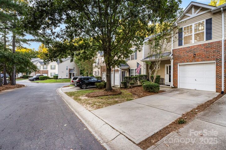 Property Photo: 16911 Commons Creek Drive NC 28277