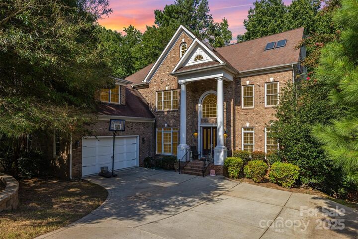 16614 Ruby Hill Place  Charlotte NC 28278 photo