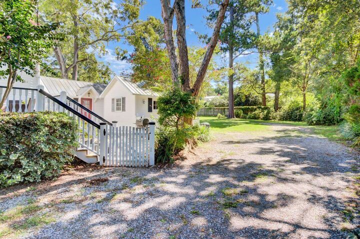 Property Photo: 411 S Magnolia Street SC 29483