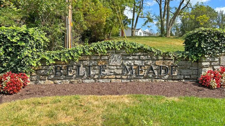 Property Photo: 5445 Belle Meade Drive OH 45103