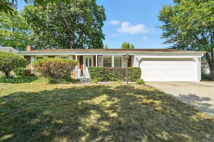 1710 Calgary Drive  Columbus OH 43229 photo