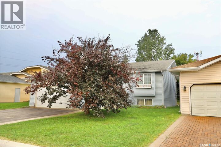 3120 5th Avenue E  Prince Albert SK S6V 8C4 photo
