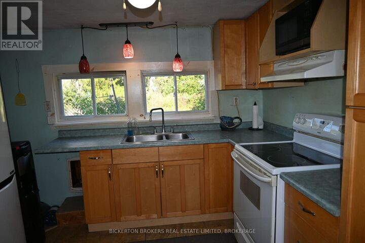 Photo de la propriété:  85 Pykeview Drive North  ON K7G 2V3 