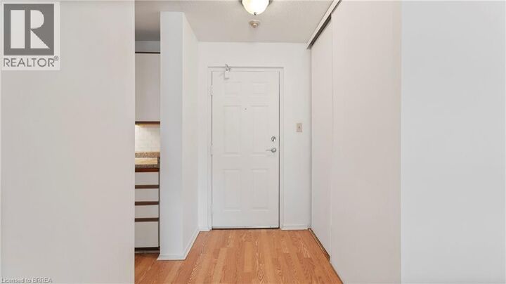 Property Photo: 421 Fairview Drive 101 ON N3R 7M3