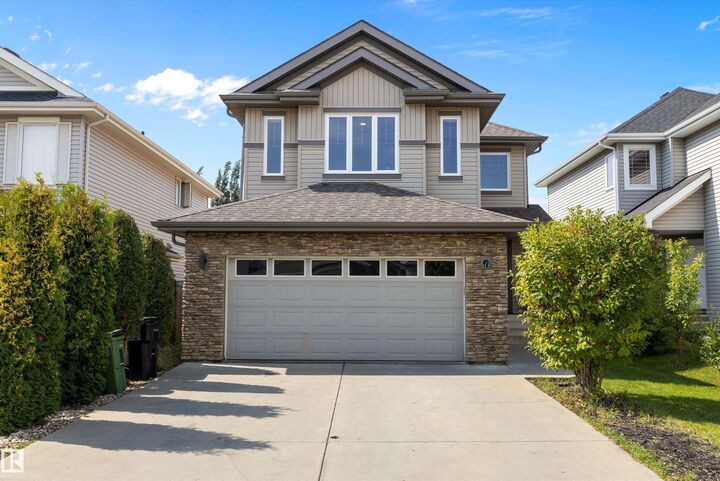 2028 69 Street SW  Edmonton AB T6X 0S6 photo