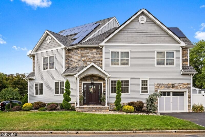 Property Photo:  1 Crescent Pkwy  NJ 07066 