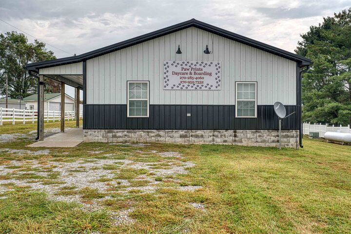 1581 SR 56 East  Morganfield KY 42437 photo