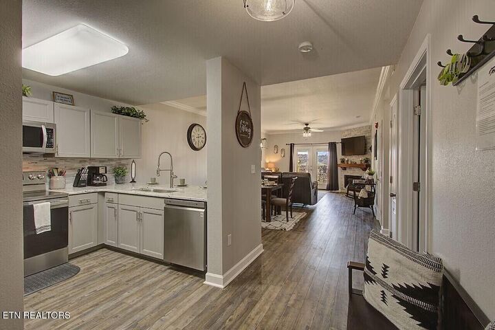 Property Photo: 124 Plaza Drive 1102 TN 37863