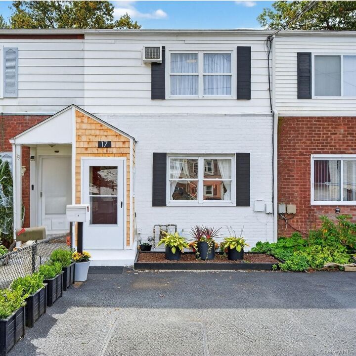 Property Photo:  17 S Gilmore Boulevard  NY 12590 
