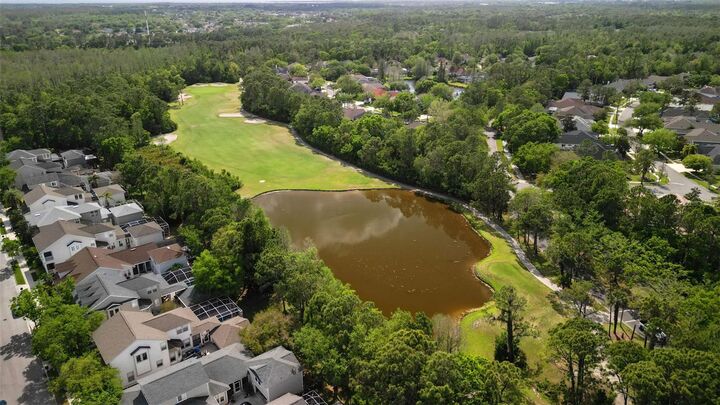 Property Photo: 10455 Green Links Drive FL 33626