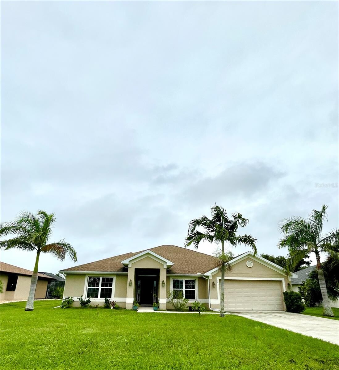 Property Photo:  362 Salvador Drive  FL 33983 