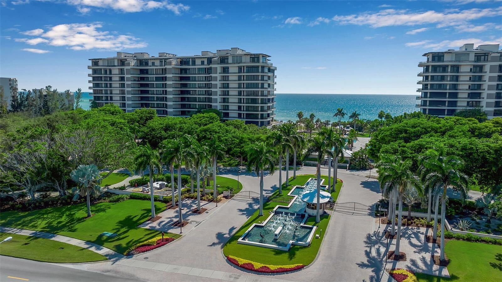 Property Photo: 415 L Ambiance Drive C703 FL 34228