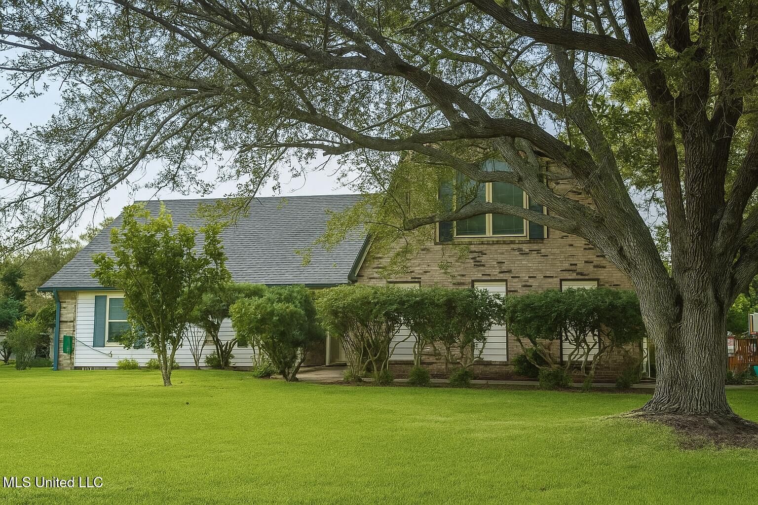 Property Photo: 113 Mark Daniel Circle MS 39564