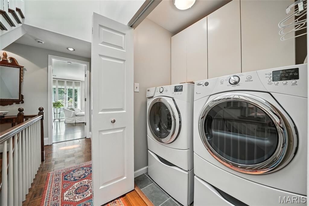 Property Photo:  4512 Pershing Place  MO 63108 