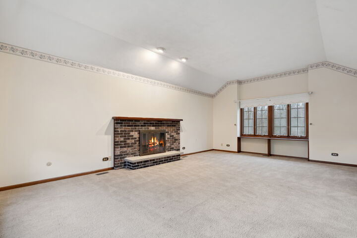 Property Photo: 12375 W Ash Court IL 60099