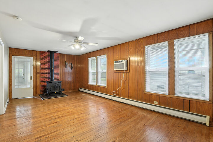 Property Photo:  2804 Elim Avenue  IL 60099 