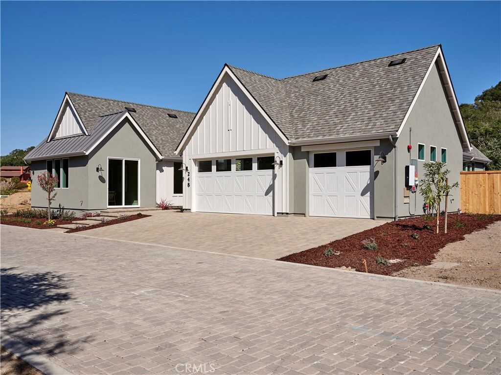 Property Photo:  248 Cobble Creek Way  CA 93420