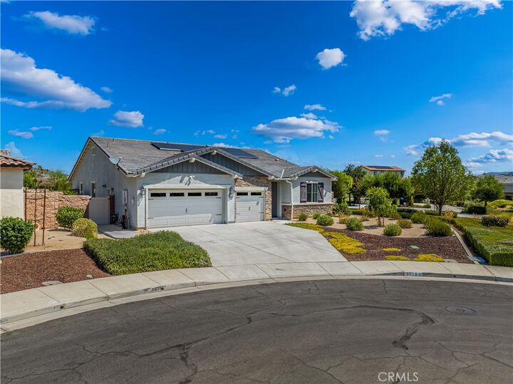 Property Photo:  31180 Petal Circle  CA 92596 