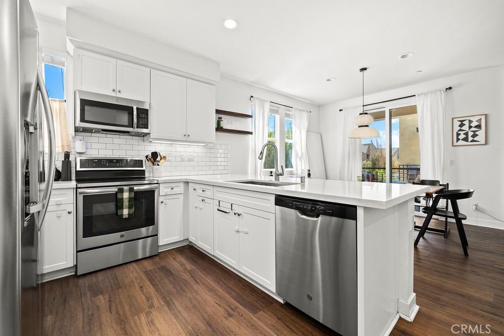 Property Photo: 1416 N Harbor Boulevard 6 CA 92703