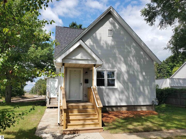 Property Photo: 514 Aldrich Street MI 49601