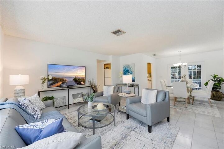 Property Photo: 2590 Poinciana St FL 34105