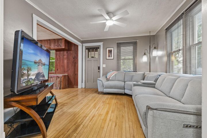 Property Photo:  4316 4th Street NE  MN 55421 