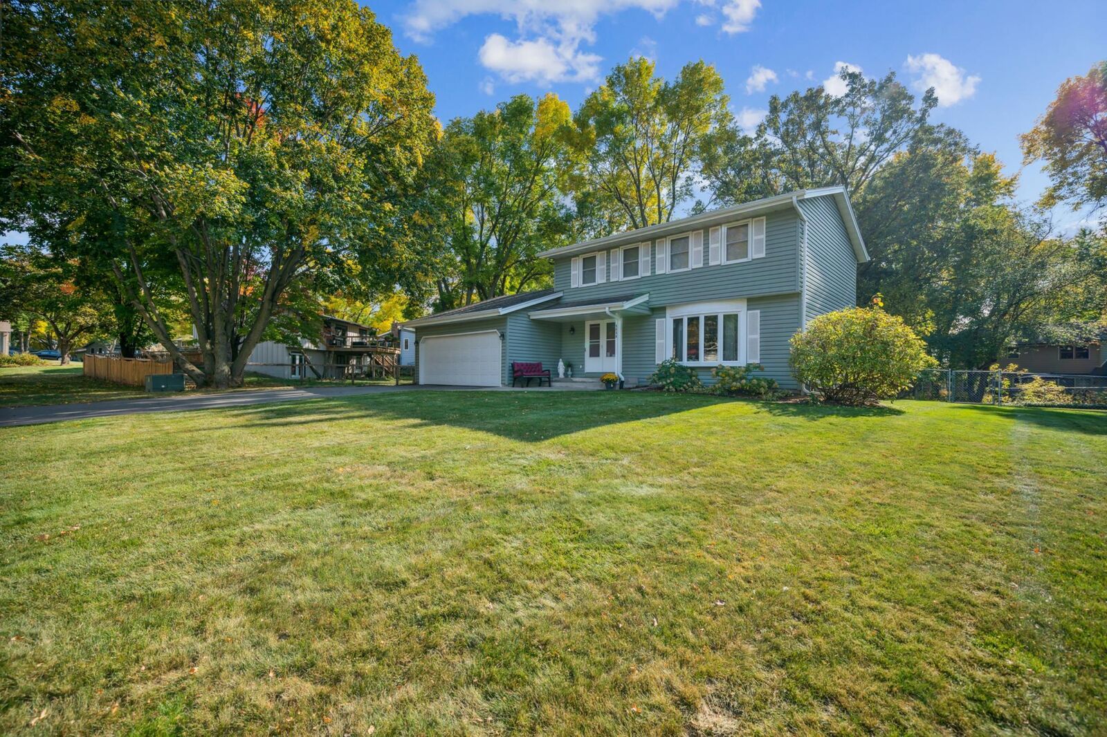 Property Photo:  9830 Squire Lane  MN 55347 
