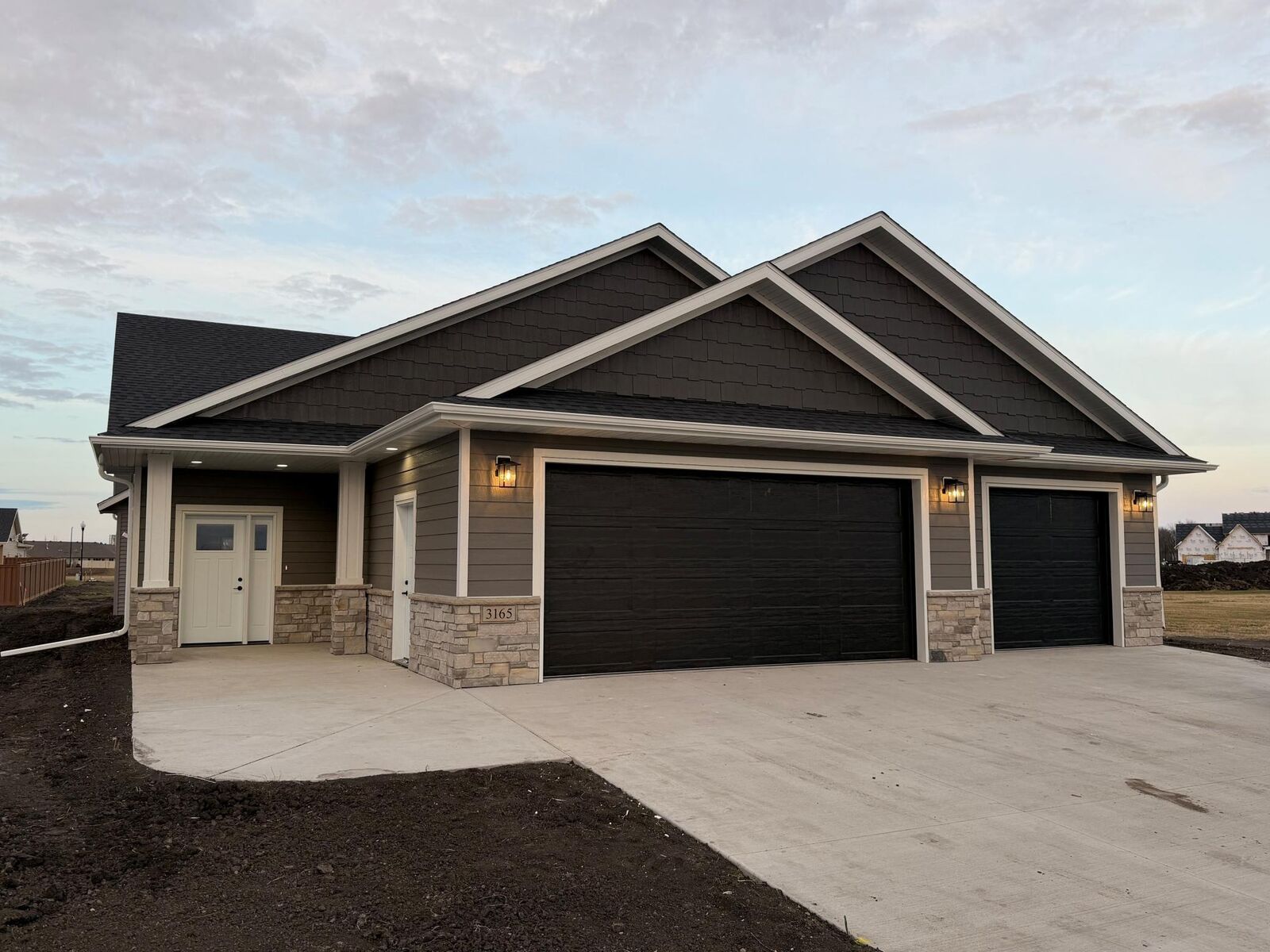 Property Photo:  3165 66th Avenue S  ND 58104 